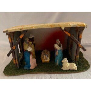 Nativity Set Vintage 7 Pieces Made In Italy Very Rare and one of a kind